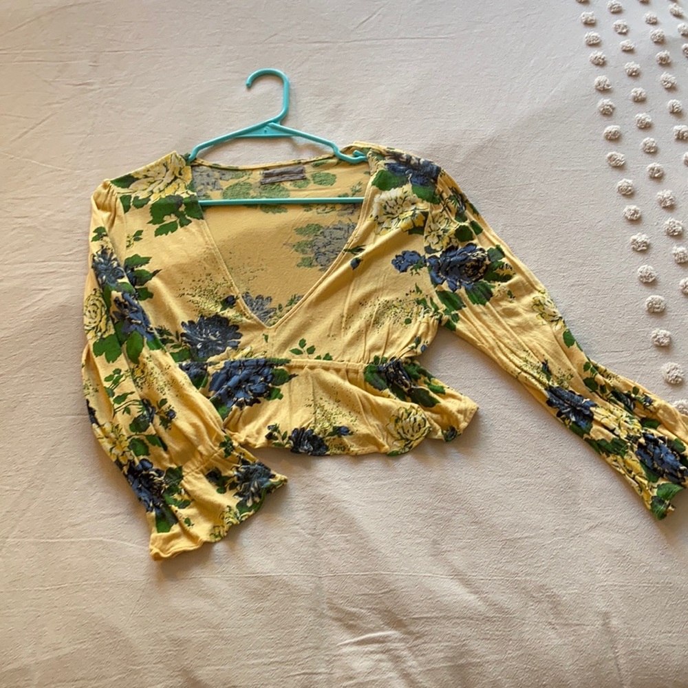 Urban Outfitters Floral Crop Top